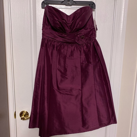 NWT Eliza J SILK Taffeta Cocktail Dress, Empire Waist, Removable Straps, Sz 12 - Picture 2 of 9